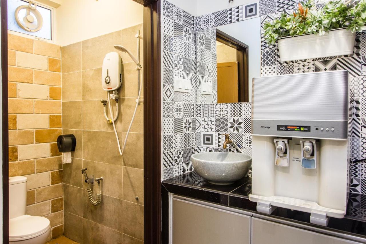 Surprised Homestay Butterworth Zewnętrze zdjęcie